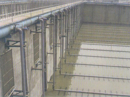 生物曝气池一角
